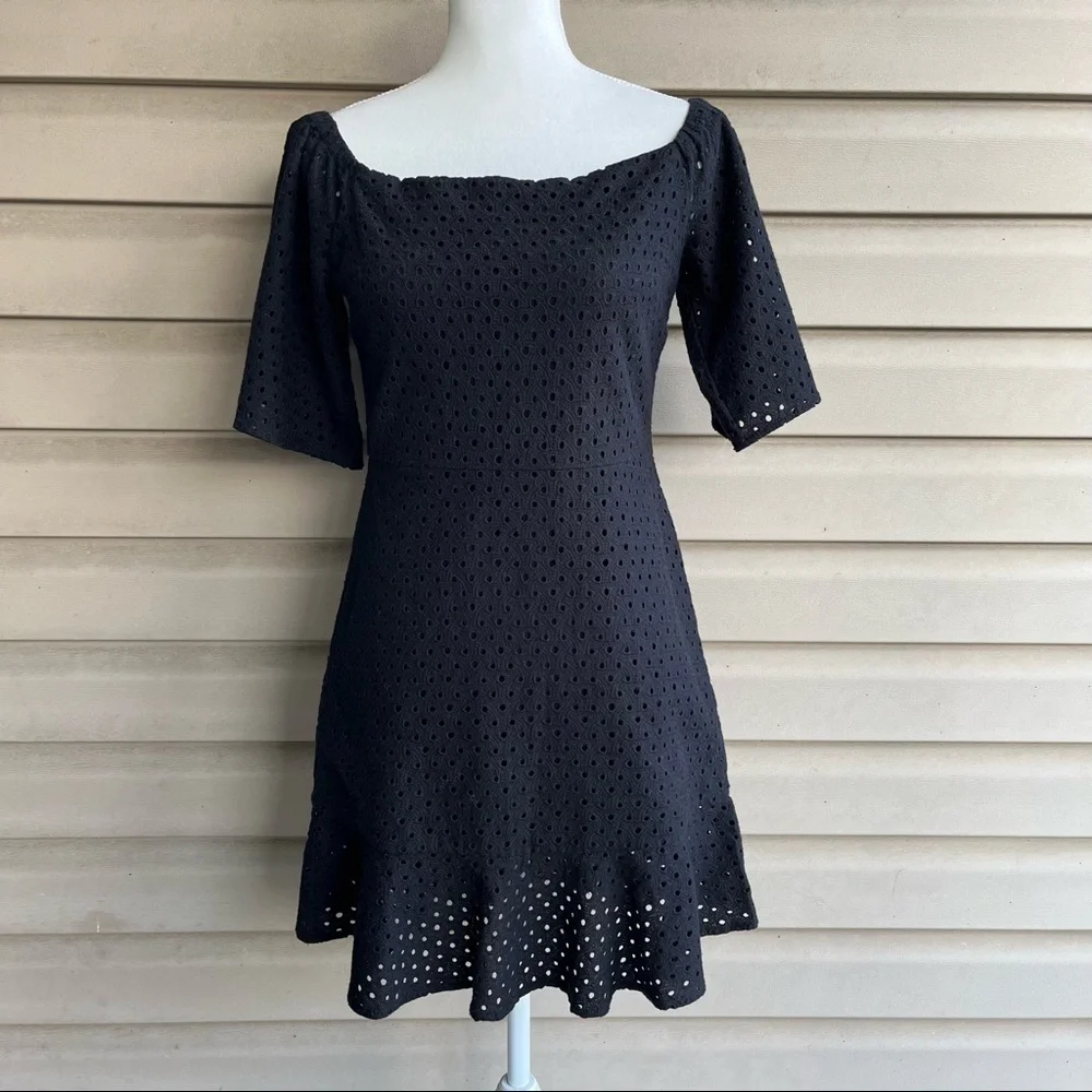 •Line & Dot• Black Eyelet A-Line Dress with Flutter Sleeves - Size Medium - Picture 1 of 9